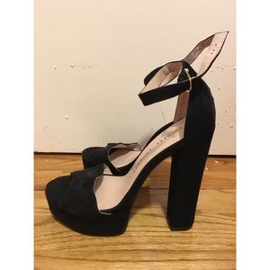 Chinese Laundry black platform heels